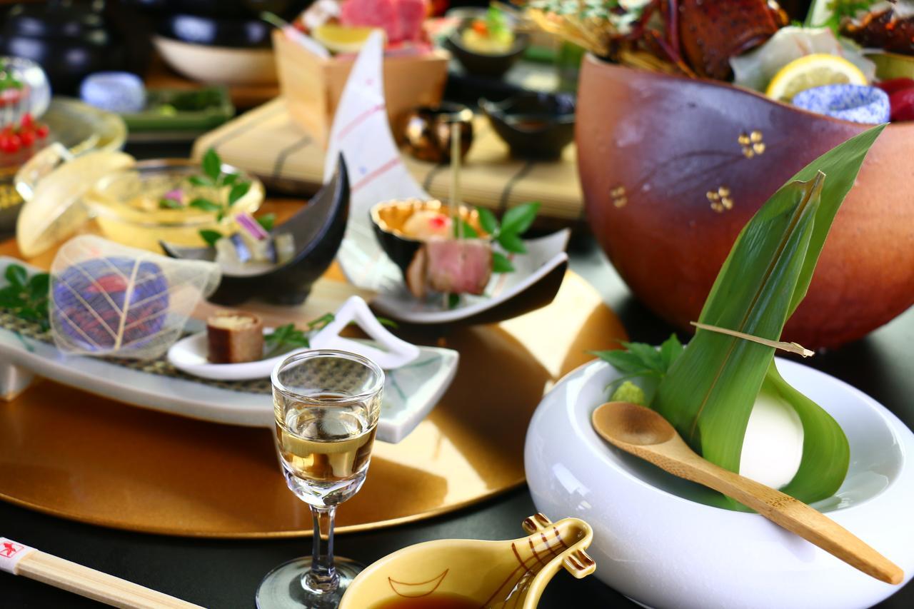 Uedaya Hotel Yamaga Buitenkant foto